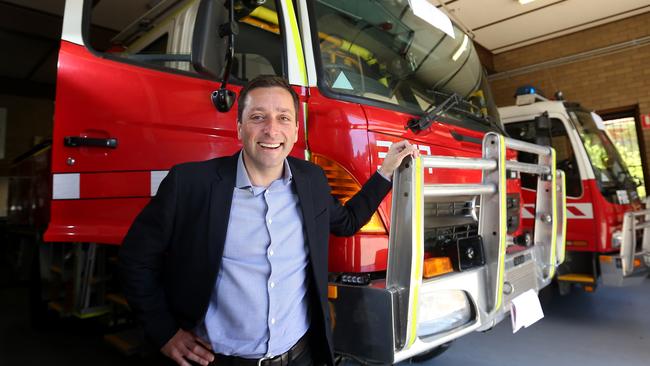 Matthew Guy pays a visit to Olinda CFA. Picture: Yuri Kouzmin