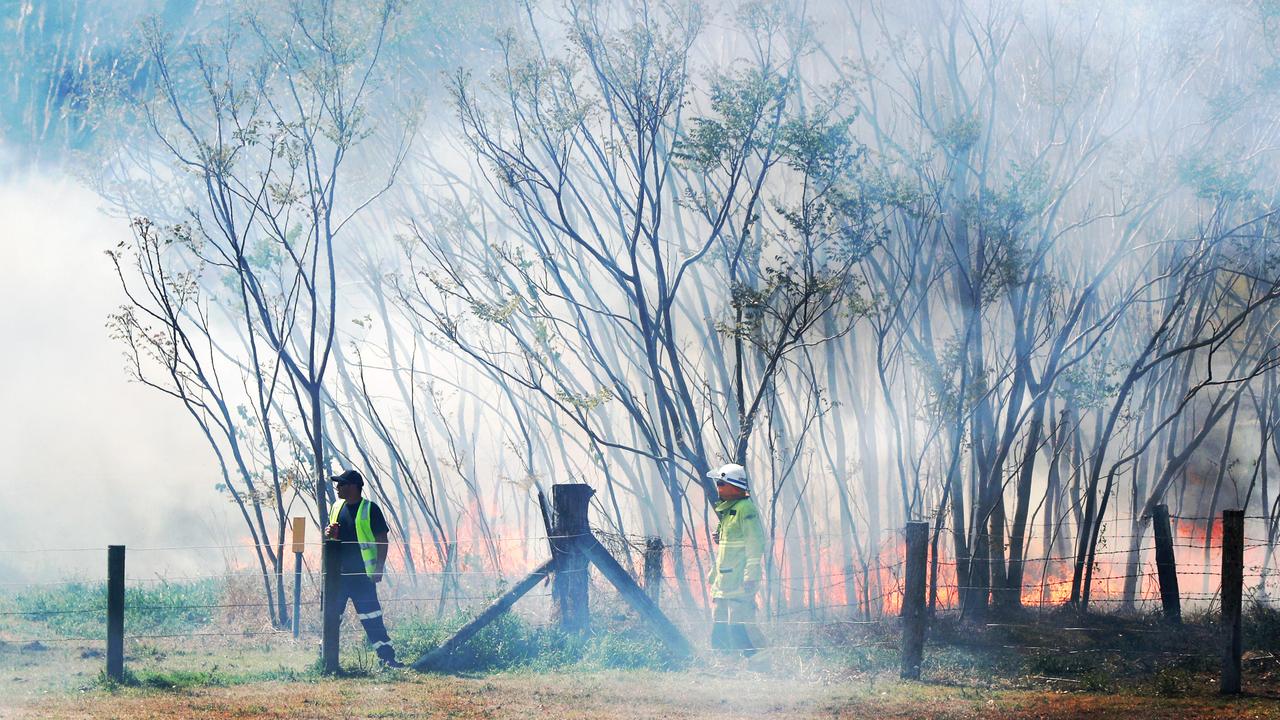 Firefighters brace for the worst as fires continue to burn in the Canungra and Sarabah regions. Picture: NIGEL HALLETT