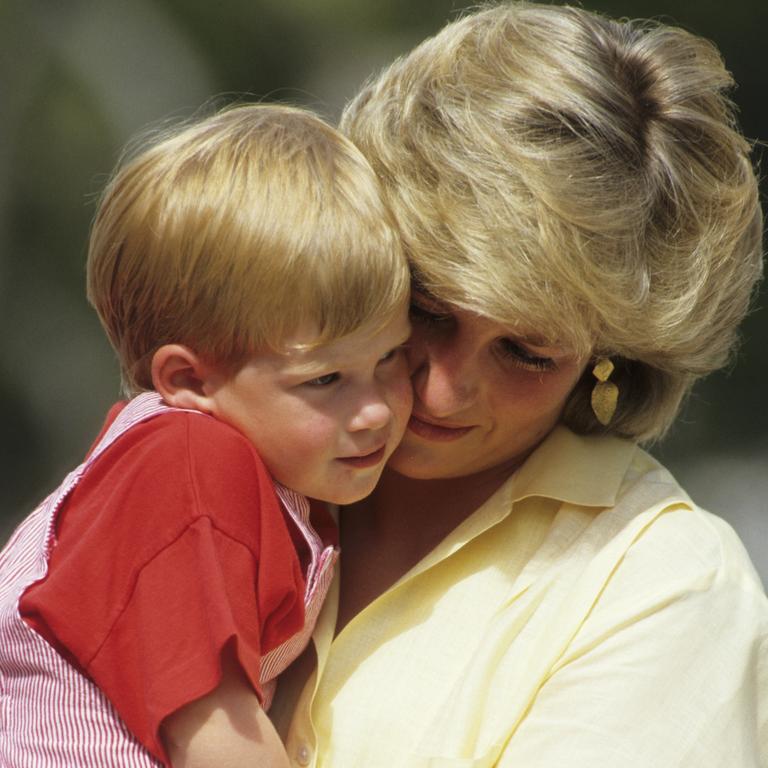 Harry with Diana in 1987. Picture: Georges De Keerle/Getty Images.