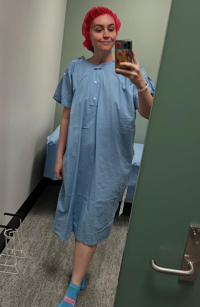 Amy Sheppard undergoes egg retrieval surgery. Photo: Instagram.