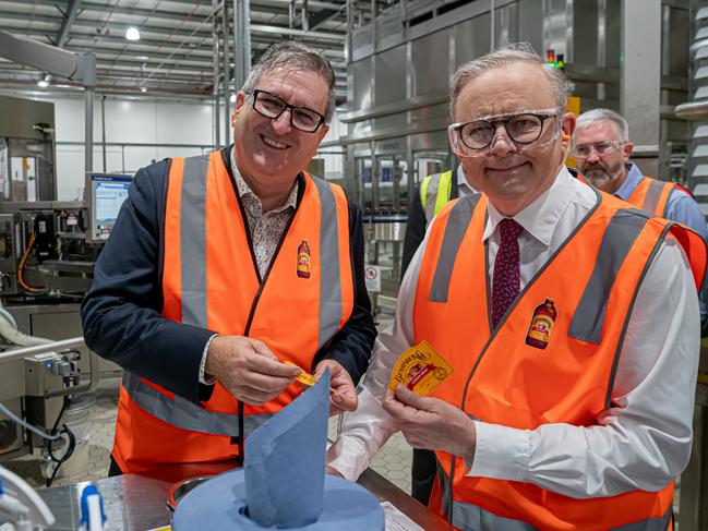 Prime Minister Anthony Albanese (right) and CEO John McLean (left) tour the new Bundaberg Brewed Drinks brewery which opened on November 1. Photo Paul Beutel.