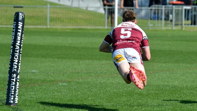 Josh Bartlett diving over for Macksville’s second try. Picture: Leigh Jensen