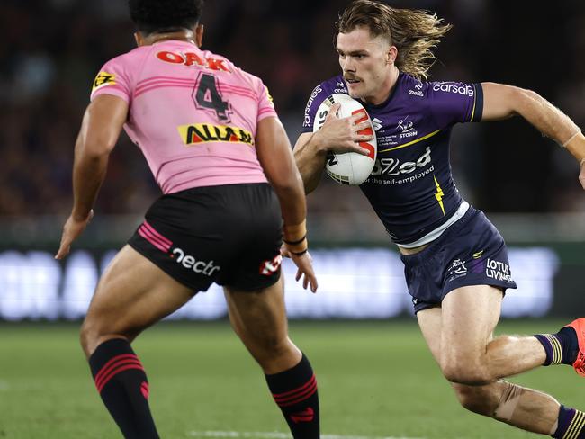 SYDNEY, AUSTRALIA - OCTOBER 06:  Ryan Papenhuyzen of the Storm runs the ball during the 2024 NRL Grand Final match between the Melbourne Storm and the Penrith Panthers at Accor Stadium on October 06, 2024, in Sydney, Australia. (Photo by Cameron Spencer/Getty Images)