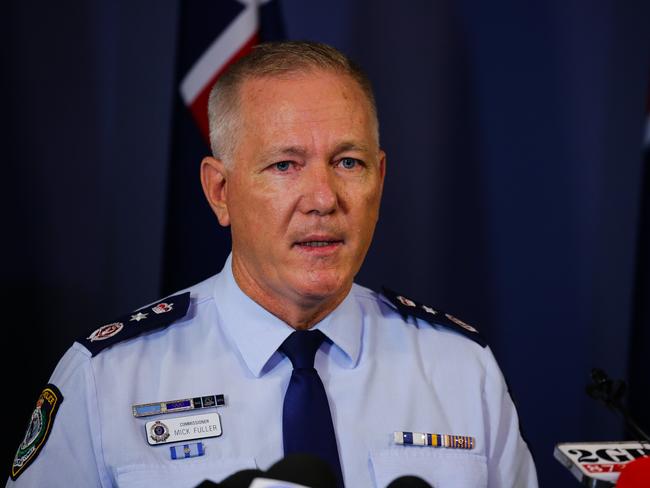 Mick Fuller said the limo driver at the centre of the Covid outbreak did not breach any public health orders. Picture: NCA NewsWire/Gaye Gerard