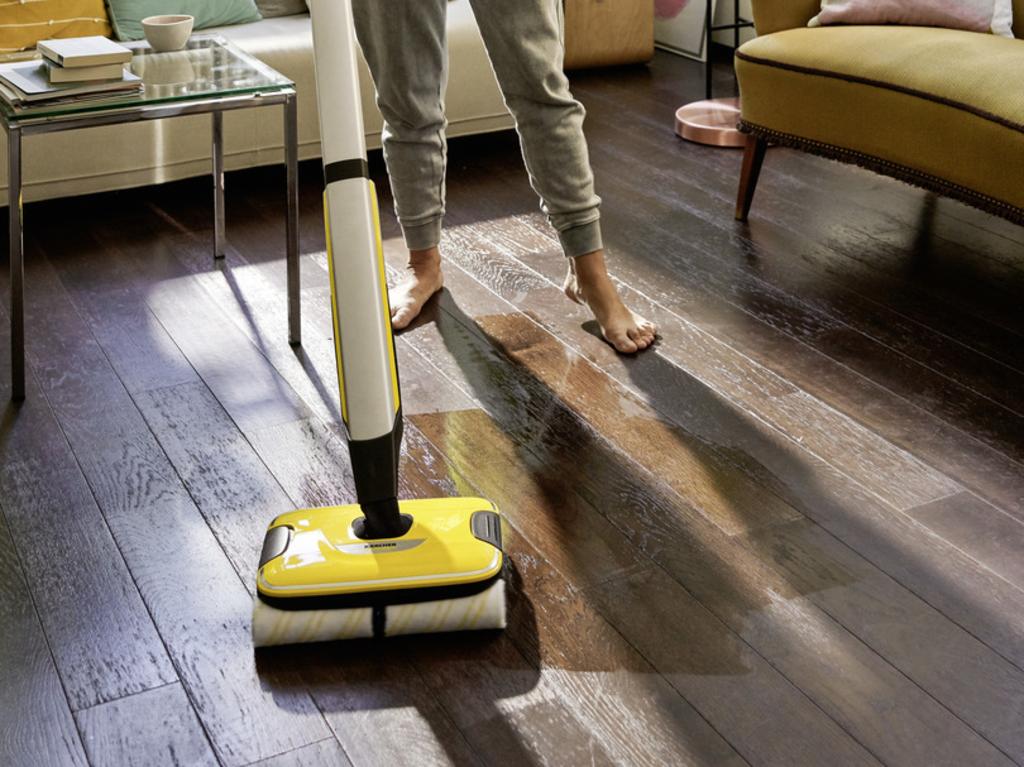 I was impressed by how much dirt the Kärcher FC 7 removed from my floors. Image: Kärcher.
