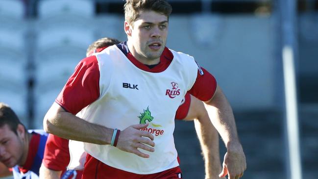 Tim Buchanan (right) at Reds training. Pic Darren England.