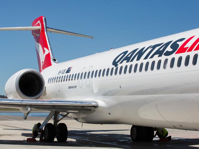 QantasLink planecredit: Qantasescape21 february 2021doc holiday