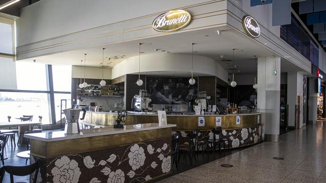 The Brunetti cafe at Melbourne's T4 Airport terminal, where a staff member tested positive. Picture: Aaron Francis/The Australian