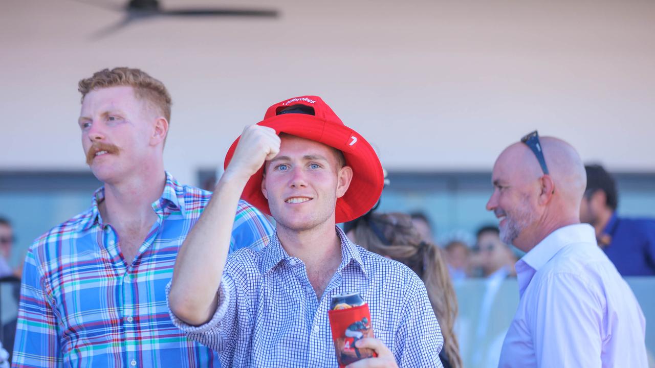 Harriet Kemptin, Simone Moore, Georgina Murphy, Lisa Andrew, Georgie Cameron , Mary Frryar and Eliza Dobson at the 2021 Great Northern Darwin Cup. Picture: Glenn Campbell