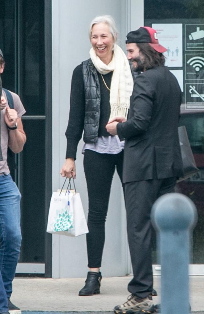 Keanu Reeves seen with girlfriend Alexandra Grant amid Matrix 4 filming ...