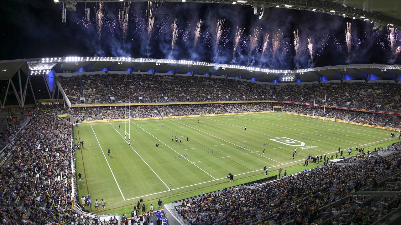 Queensland Country Bank Stadium. Digital image by Dave Acree.