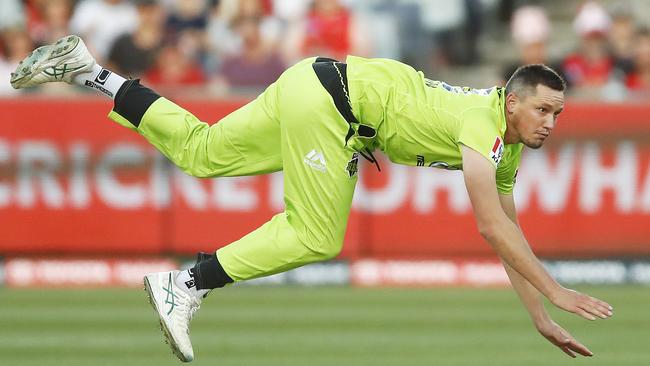 Sydney Thunders player Chris Tremain in the last BBL against the Melbourne Renegades.