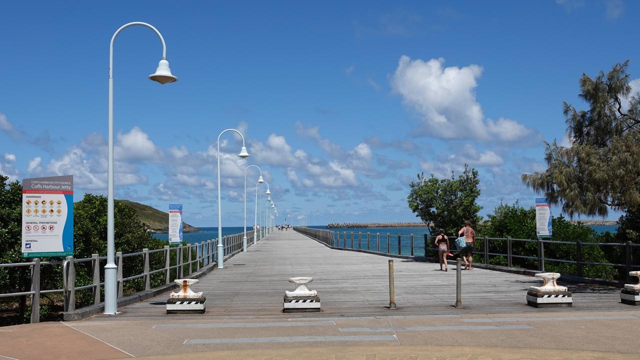 The weather was on point at the Coffs Harbour Jetty on Boxing Day, 2022. Picture: Chris Knight