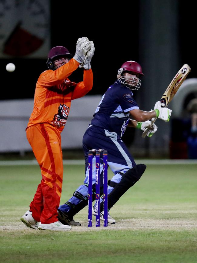 Barrier Reef Big Bash Game 1: Badgers v Hurricanes at Griffiths Park. Picture: Stewart McLean