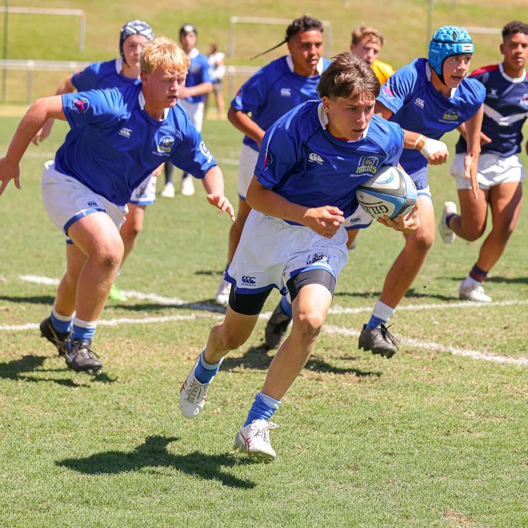 Buildcorp Emerging Reds Cup action from the day one match between Queensland Country Under-14s and Brisbane Junior Rugby Union Under-14s. Picture credit: QRU Media/ Erick Lucero.