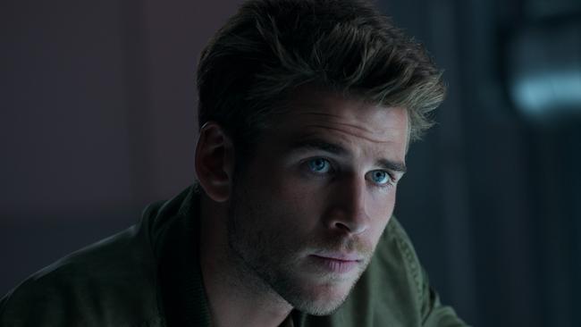 Sorry Hemsworth, you’re dreamy but you’re starring in a dud.