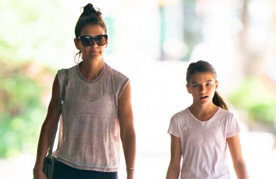 Tom Cruise has a master plan with daughter Suri to get her away from mother  Katie Holmes
