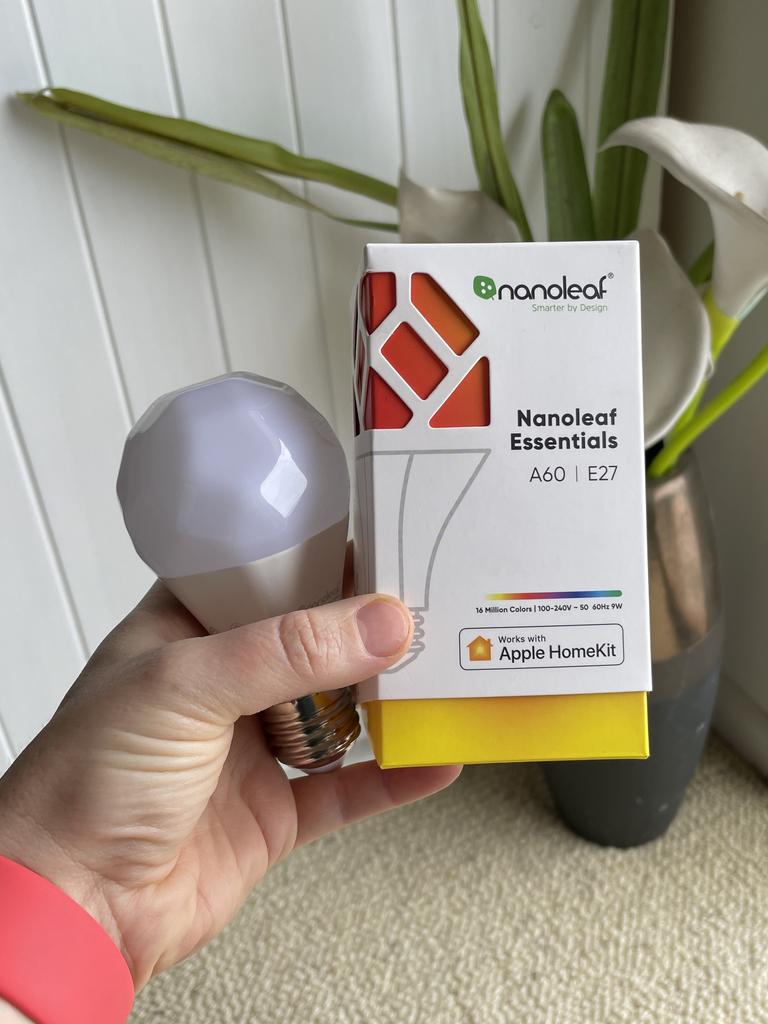 Nanoleaf Essentials E27 Smart bulb.