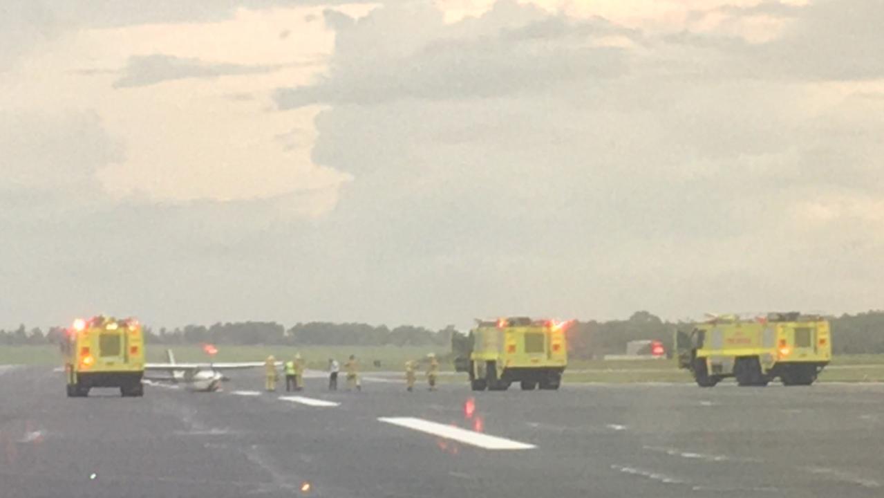 Air Frontier Plane Makes Belly Landing At Darwin Airport As Landing Gear Fails To Come Down 2690