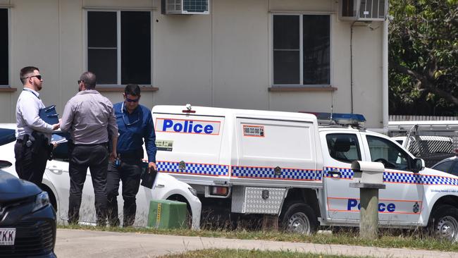 Police on scene at a North Mackay home after six children were taken to hospital following a mass overdose. Picture: Matthew Forrest