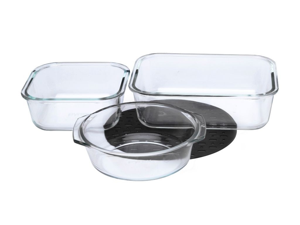 Pyrex Air Fryer Kit – Glass Baking Dishes 3pc Set + Silicone Grip Pad. Picture: Pyrex.