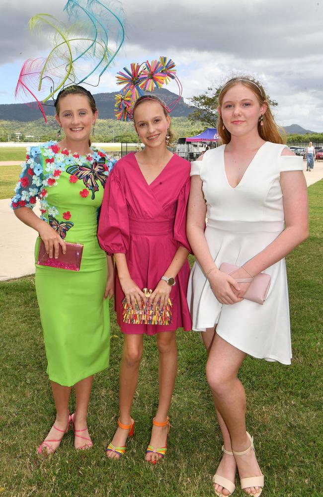 Socials at Family Fun Race Day at Cluden Park. Amaliya Fitzgerlad, 13, Tilly Denniss, 13, and Sophie Ashurst, 13. Picture: Evan Morgan