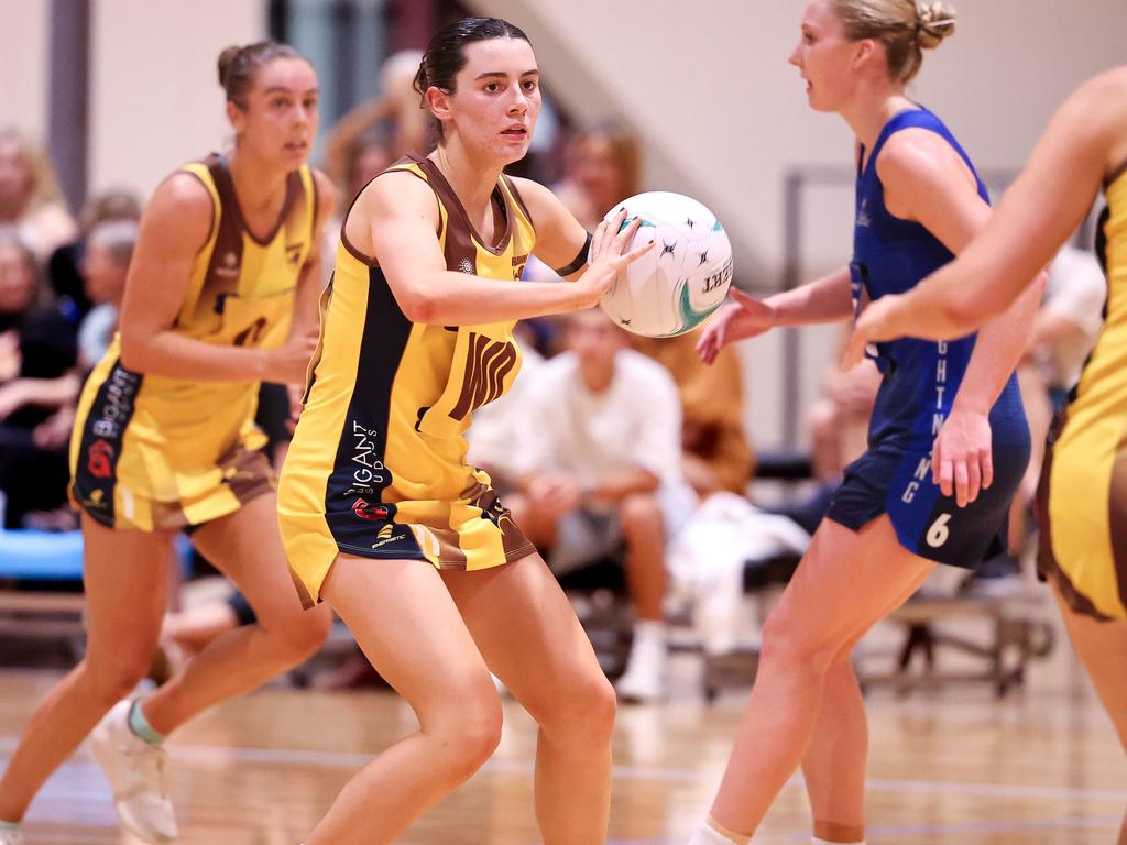 Hawks midcourter Eryn Stocker. Pic: Grant Treeby/Netball Vic