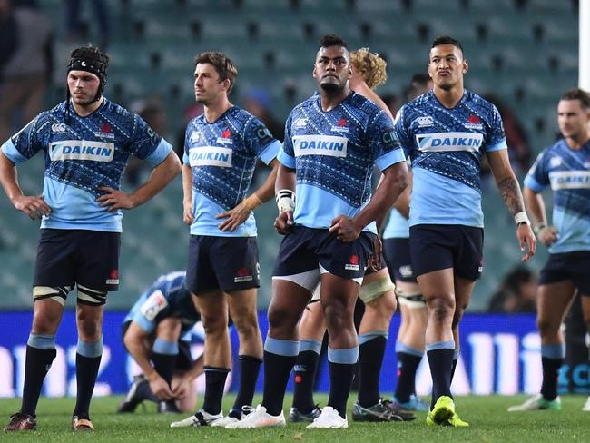 A dejected Waratahs after their loss to the Jaguares during the round 16 Super Rugby match between the NSW Waratahs and Argentina's Jaguares at Allianz Stadium in Sydney, Saturday, July 8, 2017.  (AAP Image/Dean Lewins) NO ARCHIVING