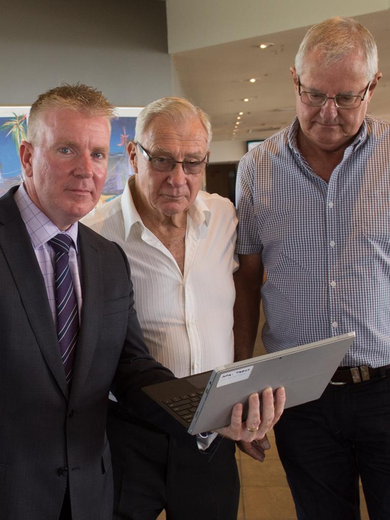 NSW Taxi Council CEO Martin Rogers (left) with Taxi company owners Bob Jones and Allan Clulow.