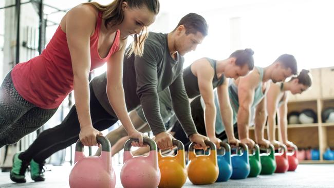 Kettlebells are more suitable for large full-body movements