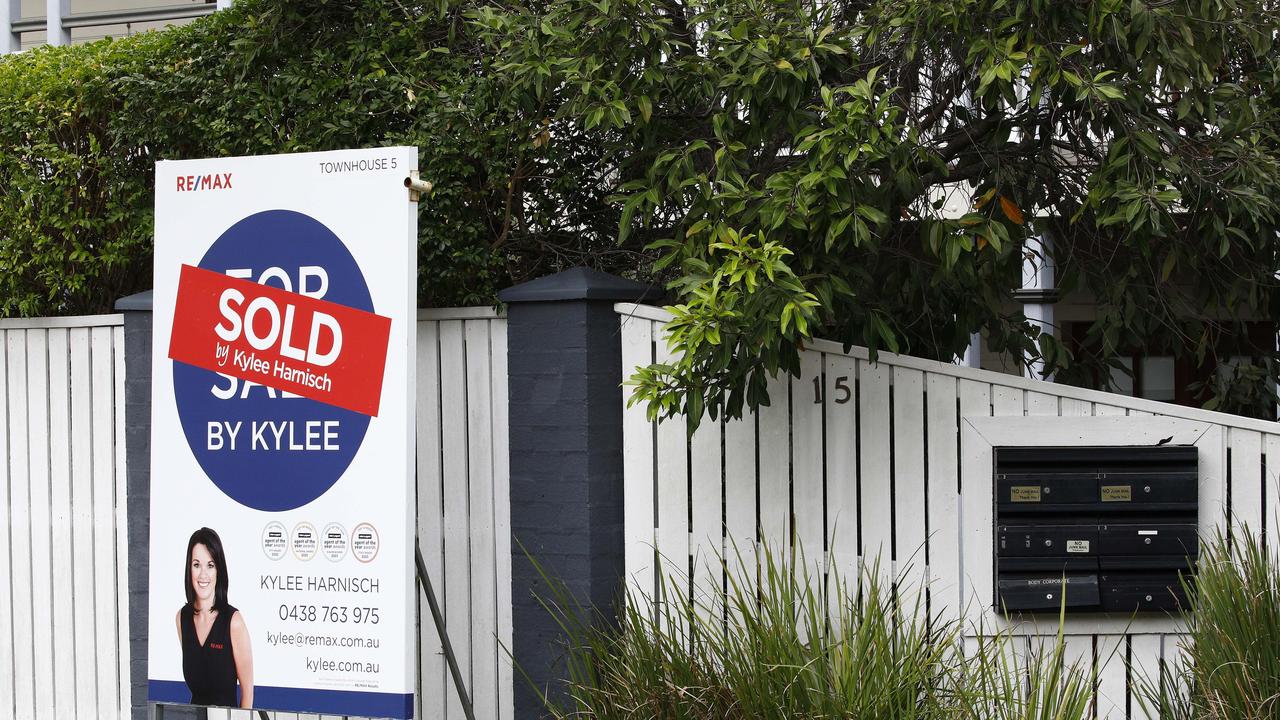 Increases in the price of renting and owning a home is one of the biggest thing impacting young Australians according to the study. Picture: NCA NewsWire/Tertius Pickard