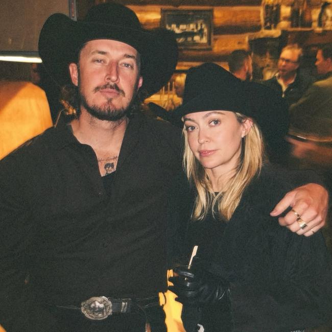 Miley Cyrus’ sister Brandi Cyrus has been quietly dating Aussie Matt Southcombe.