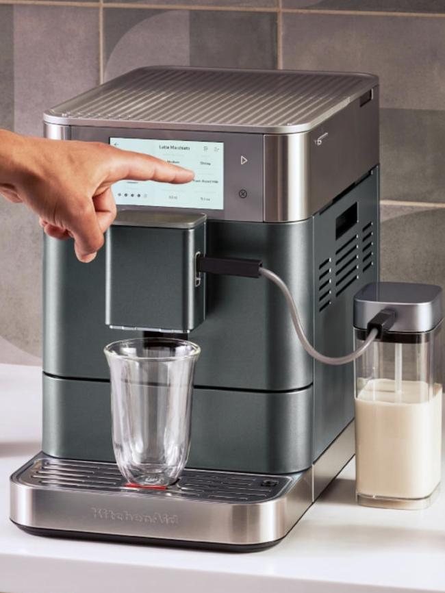 Three fully automatic models come in KitchenAid's espresso machine line-up.