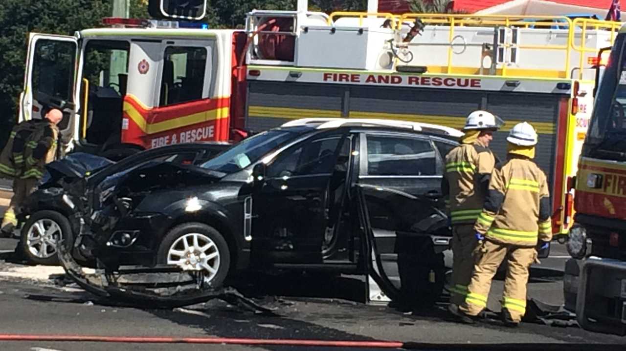 Three people have been injured after a multi-vehicle crash on the intersection of West St and James St. . Picture: Bev Lacey