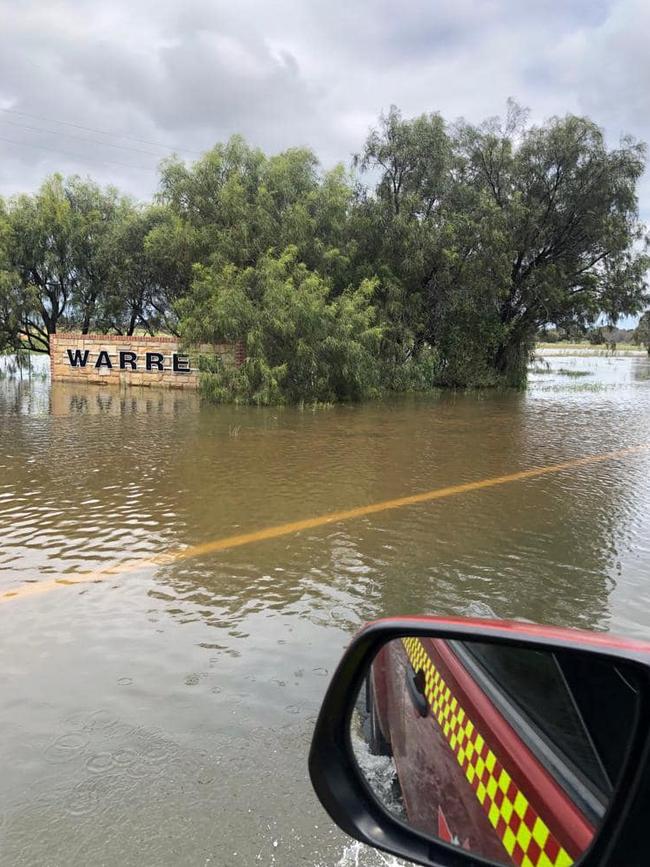 FRNSW Flood Rescue Team in Warren. Photo: FRNSW