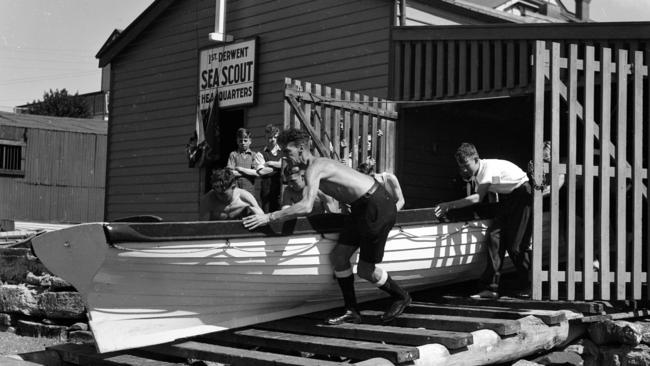 The 1st Derwent Sea Scouts launching a boat in 1946.