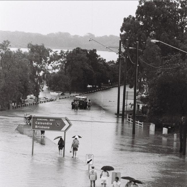 February 1992 flood. Bradman Ave, Maroochydore.