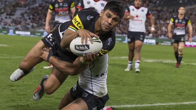 Tyrone Peachey can’t be stopped. (AAP Image/Craig Golding)