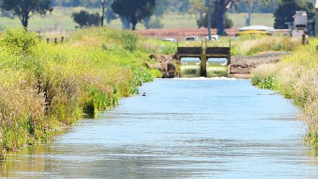 A Goulburn Valley military officer attended Hall’s address and noticed a 18mm pipe installed on his farm that appeared to be hidden in attempt by Hall, who was using it to fill paddocks on March 22 last year. (Generic image). Picture: Zoe Phillips
