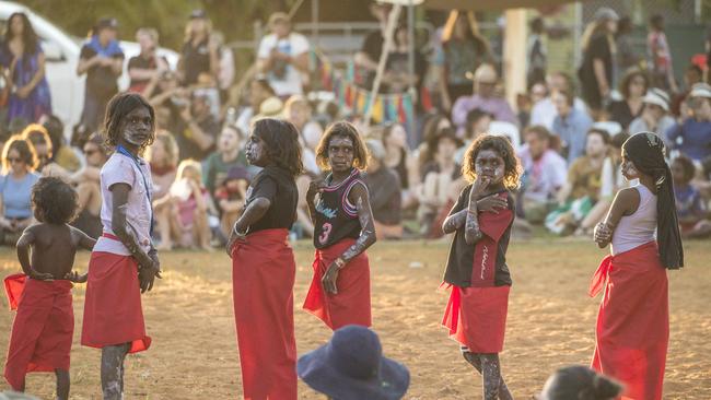 Bungul time begins with the famed Red Flag Dancers from Numbulwar at the annual Barunga Festival. Picture: NewsWire / Glenn Campbell