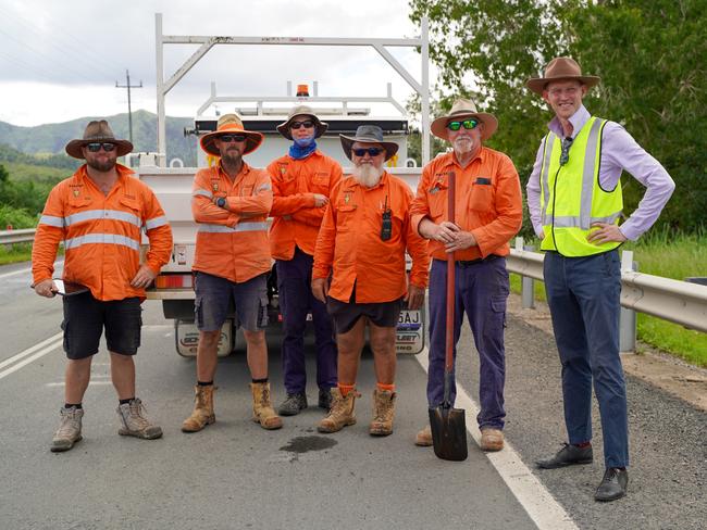 Transport and Roads Minister Mark Bailey meeting with Road Tek crew members (from left) Tyrone Russo, Chris Field, Andrew McGlashan, Ron Kirk and Red Tessmer along the Bruce Highway near Calen on Thursday, January 19, 2023, as part of his inspection following the rainfall event in North Queensland. Picture: Heidi Petith