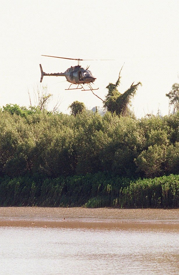 The army searches for Keyra Steinhardt in April 1999.