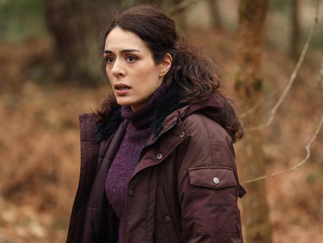 Sofia ESSAÏDI (Sarah CASTAING) in The Promise