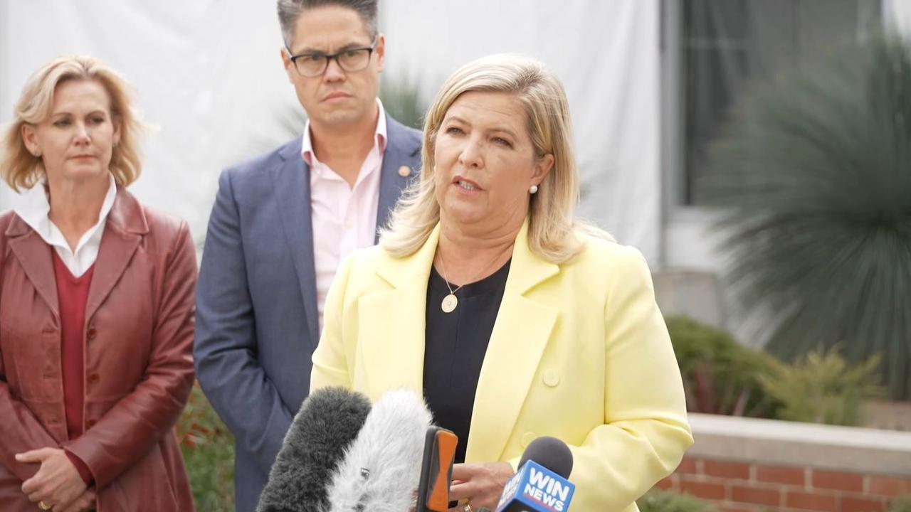 Regional Health Minister Bronnie Taylor vowed to deliver a prompt formal reply to the inquiry.