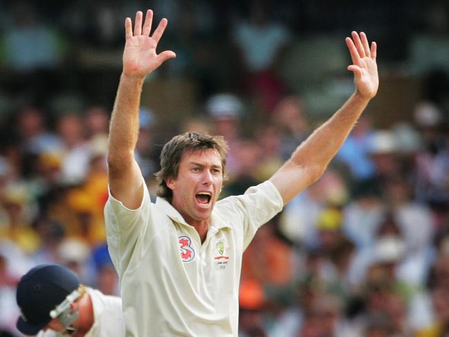 Bowler Glenn McGrath appeals for a wicket during the 5th Test match of Australia v England Ashes series at the SCG in Sydney.