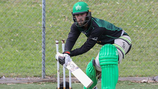 Maxwell attempts a reverse lap. Picture: Ian Currie