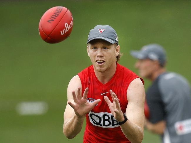 Callum Mills marks a ball in training as he ramps up his return from a shoulder injury. Picture: Phil Hillyard