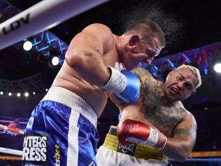 Gallen beats Hunt in savage boxing war