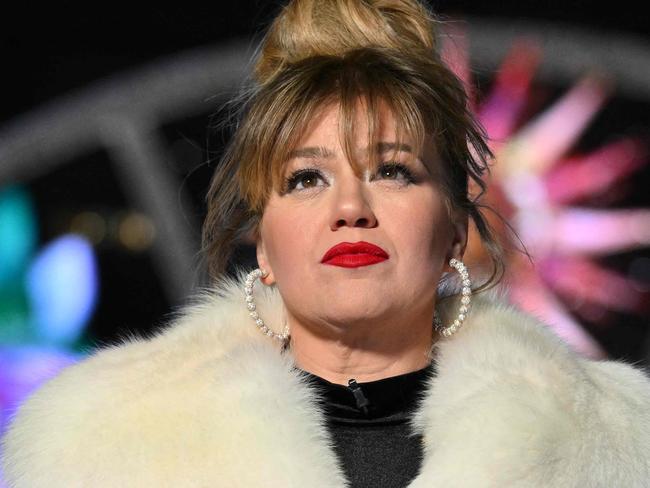 US singer Kelly Clarkson performs during the Rockefeller Center's annual Christmas Tree lighting ceremony in New York, on November 29, 2023. (Photo by ANGELA WEISS / AFP)