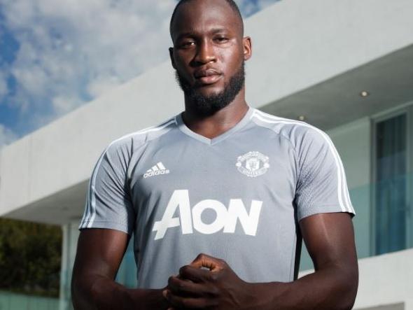 Romelu Lukaku unveiled as a Man Utd player.